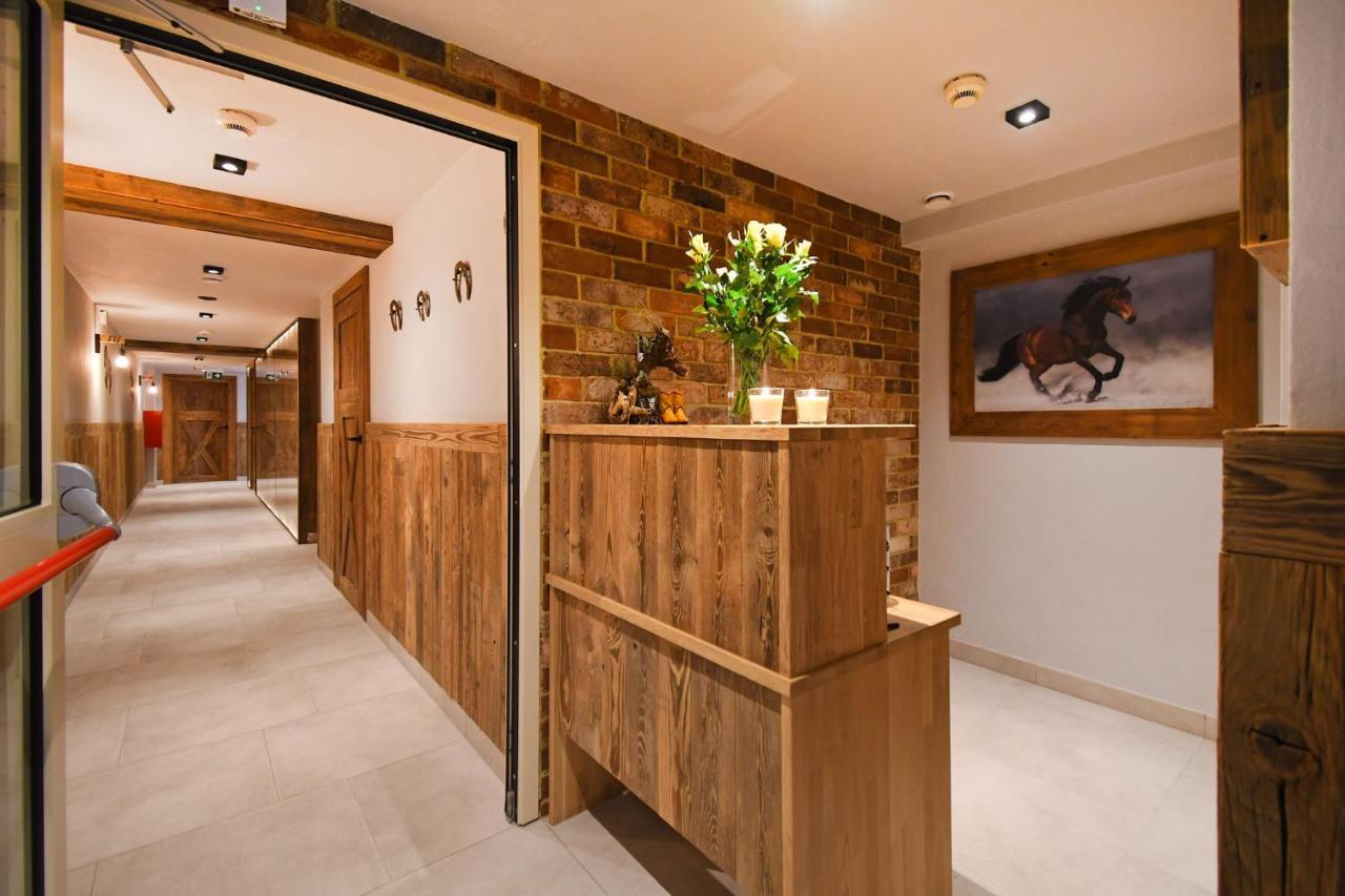 Hotel Mazuria Country & Spa Mrągowo Extérieur photo