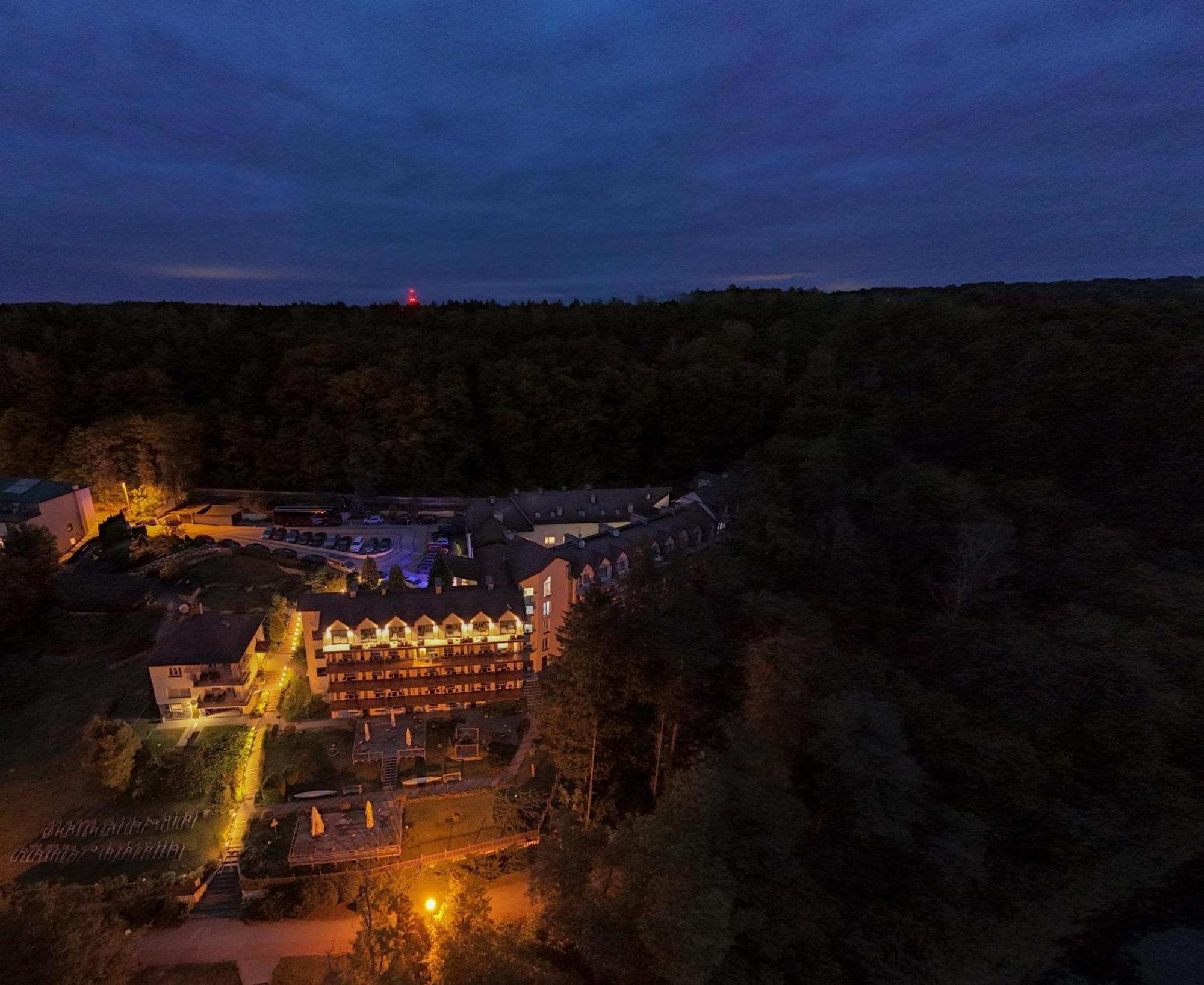Hotel Mazuria Country & Spa Mrągowo Extérieur photo