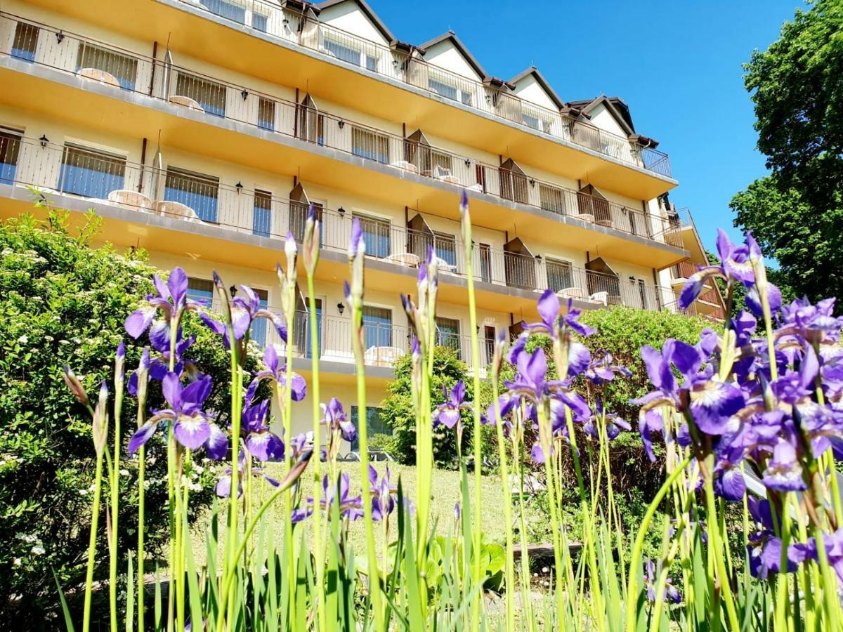 Hotel Mazuria Country & Spa Mrągowo Extérieur photo